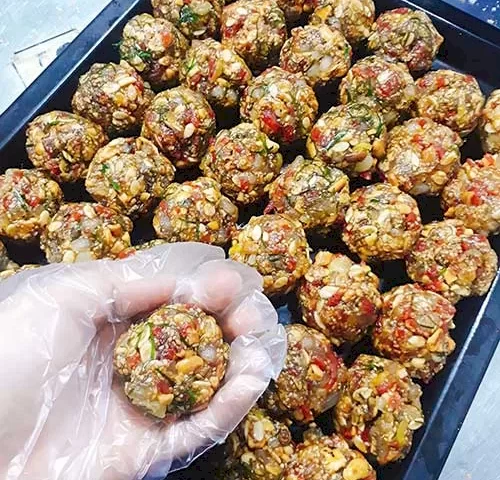 Vo tr&ograve;n nh&acirc;n b&aacute;nh trung thu